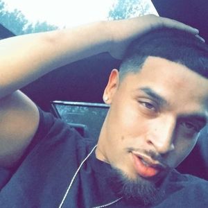 Meet your Posher, Zay